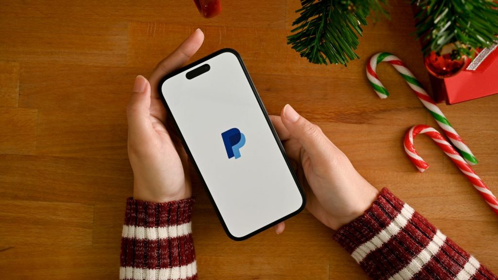 PayPal注册后如何完成账户验证？
